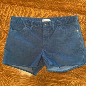 Carve Oahu Corduroy Shorts. Raw Hem, mid rise, zip fly. size 10